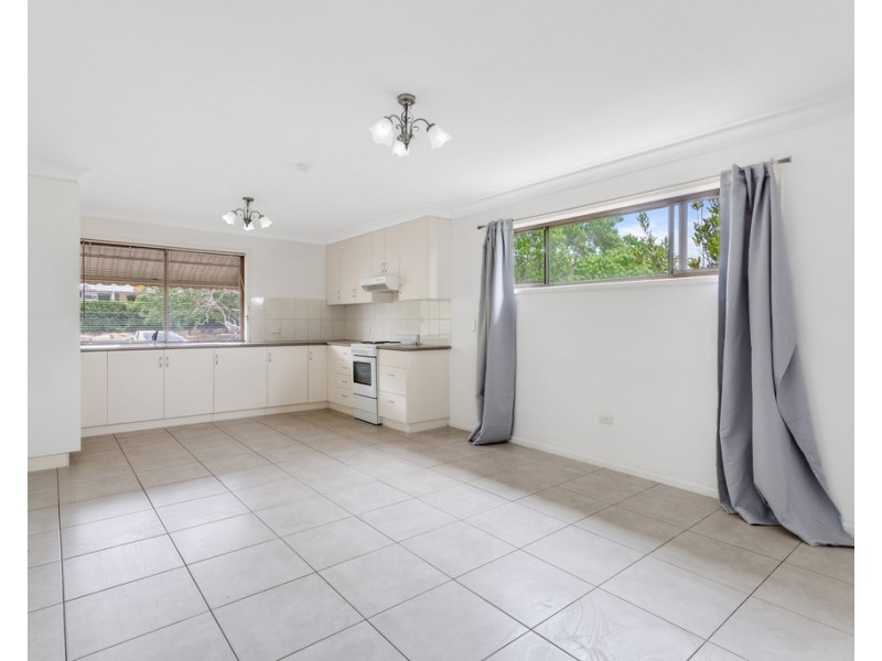 Unit 6/43 Charnley Street, Kearneys Spring QLD 4350
