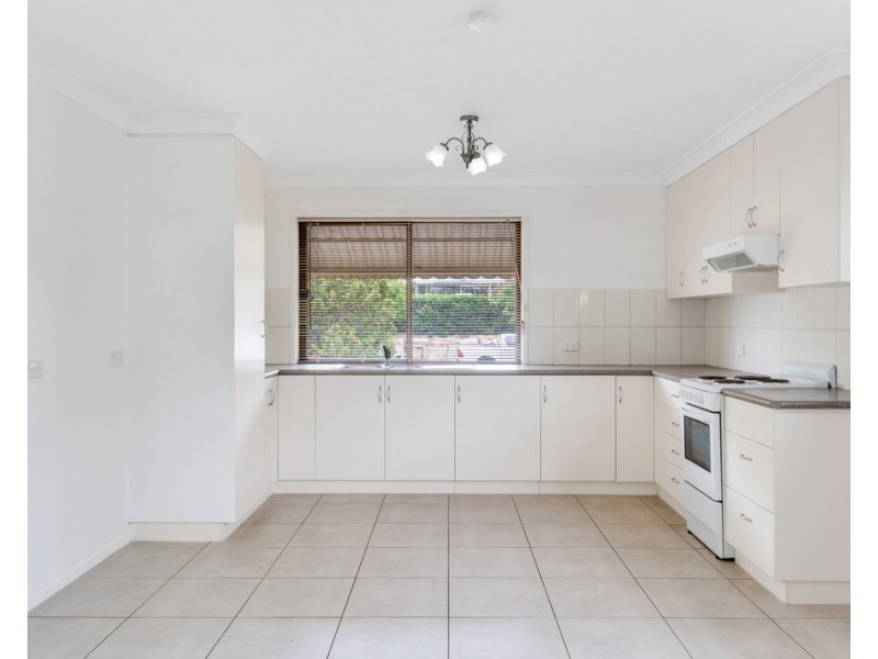 Unit 6/43 Charnley Street, Kearneys Spring QLD 4350