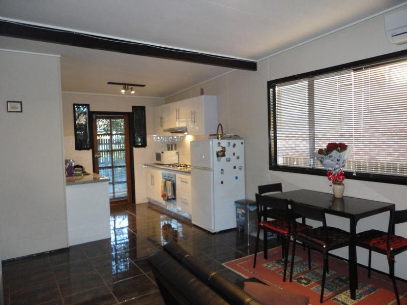 2/11 Frederick Street, East Toowoomba QLD 4350