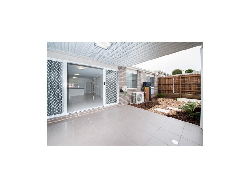 2/13 Wapiti Street, Kearneys Spring QLD 4350