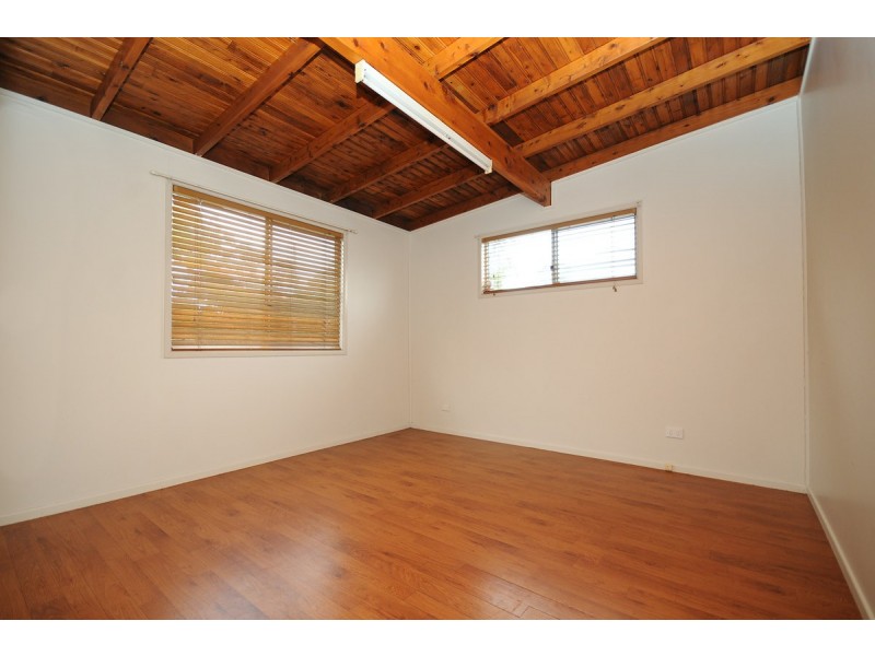 13 Carlton Street, North Toowoomba QLD 4350