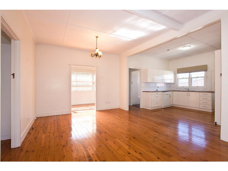 12 Jennings Street, South Toowoomba QLD 4350