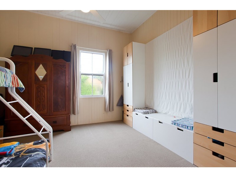 98 James Street, South Toowoomba QLD 4350