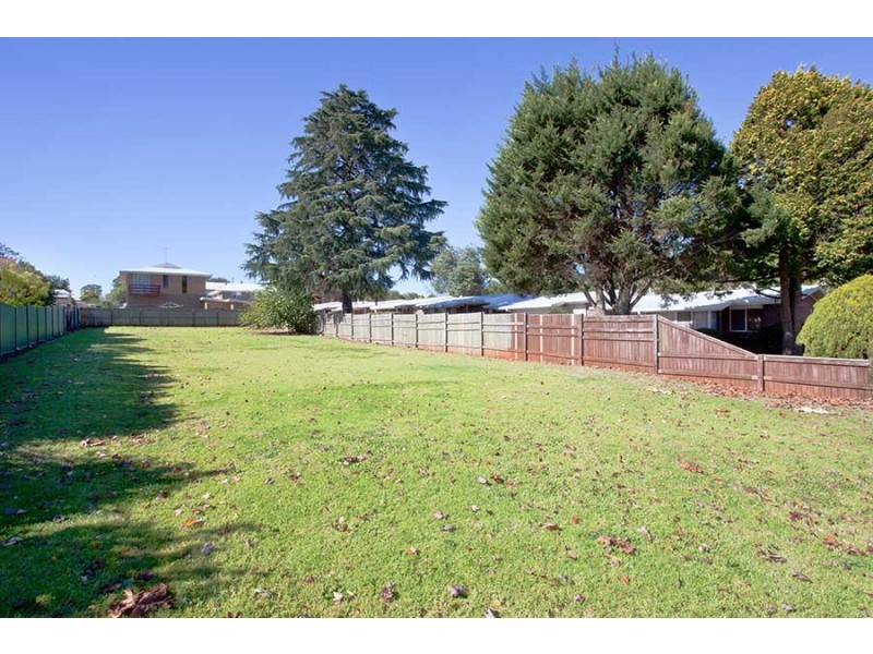 22 Lindsay Street, East Toowoomba QLD 4350