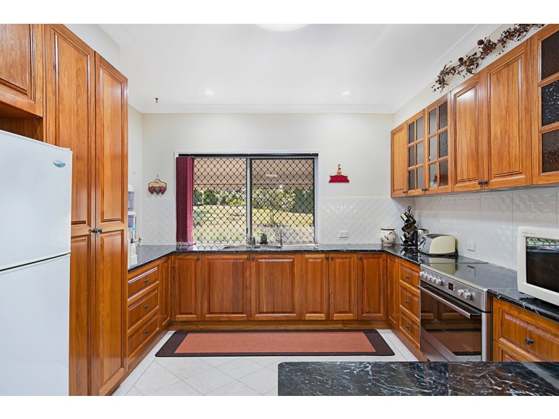 311 Glenvale Road, Glenvale QLD 4350