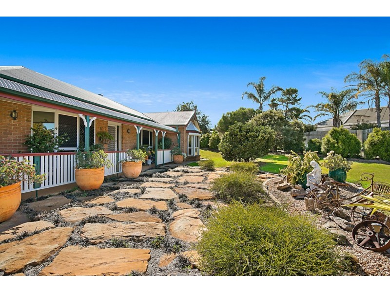 311 Glenvale Road, Glenvale QLD 4350