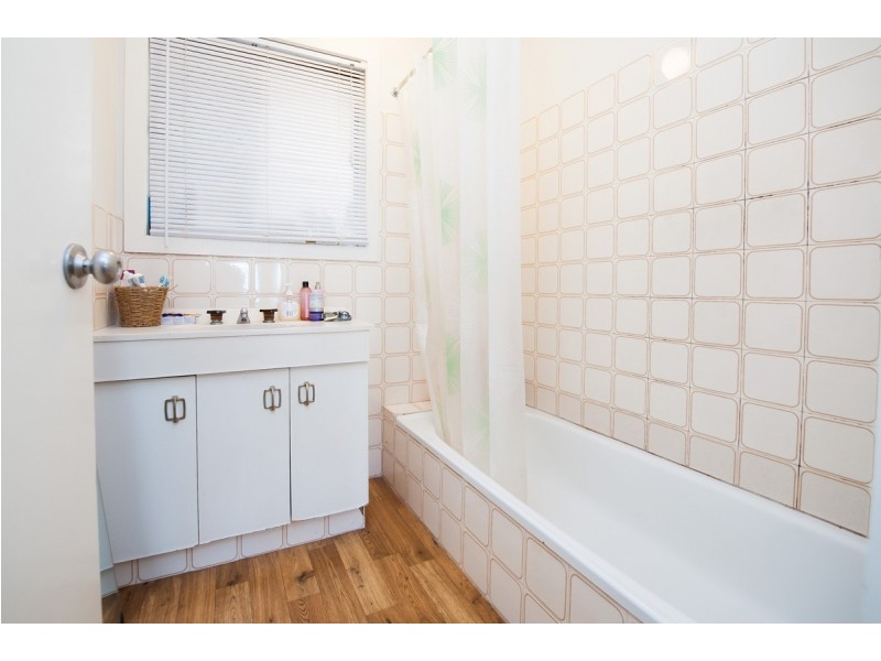 Unit 20/2 Benjamin Street, Mount Lofty QLD 4350