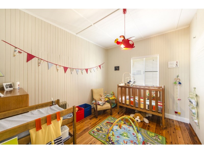 9 Katherine Street, North Toowoomba QLD 4350