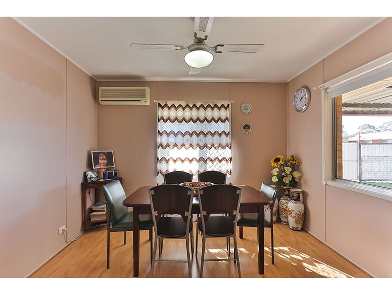 28 Tara Street, Wilsonton QLD 4350