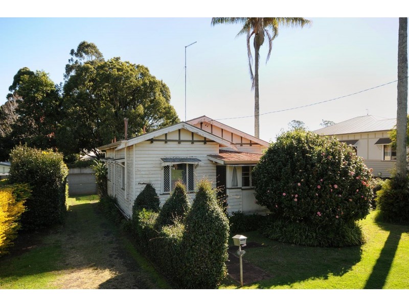 23 Sir Street, East Toowoomba QLD 4350