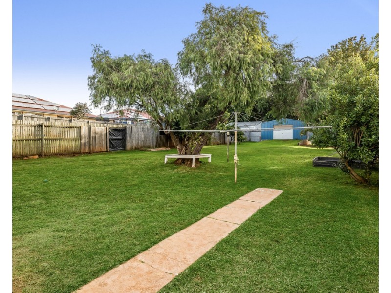 23 Ellis Street, Wilsonton QLD 4350