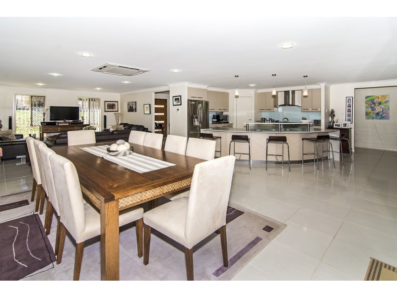3 Hamilton drive, Vale View QLD 4352