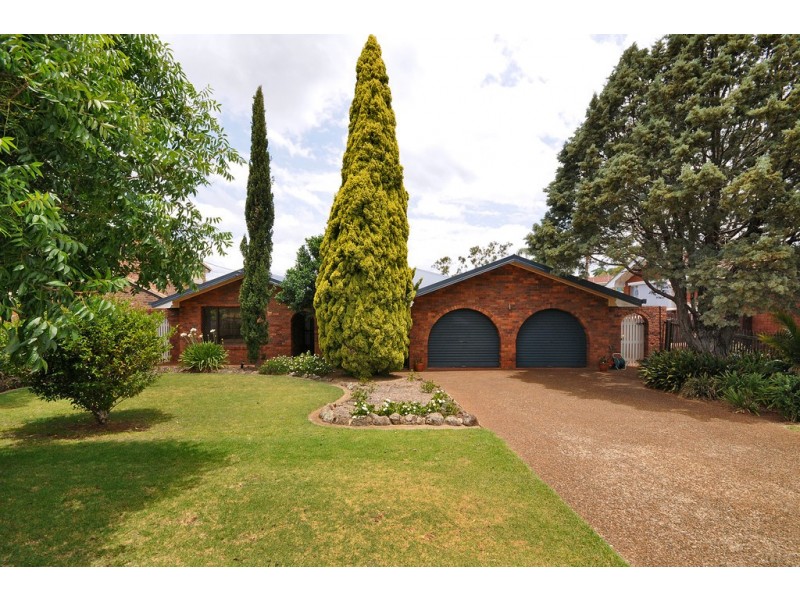 16 Wilson Street, Rangeville QLD 4350