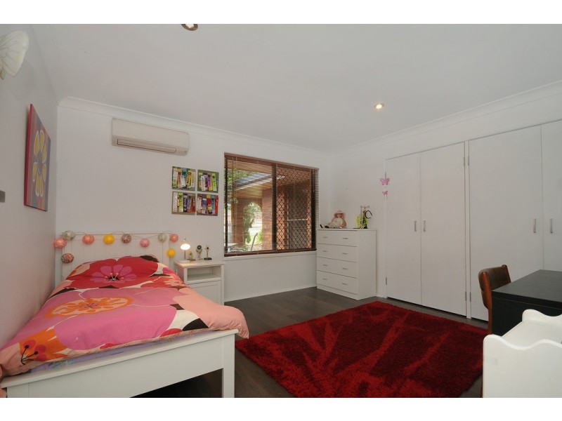 16 Wilson Street, Rangeville QLD 4350