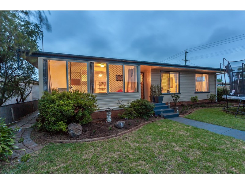 16 Sybyl Street, Harristown QLD 4350