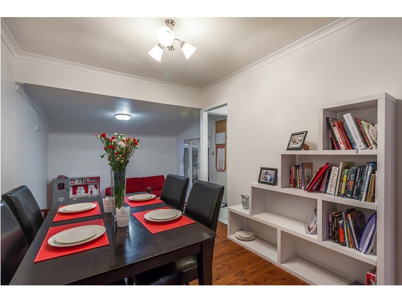 16 Sybyl Street, Harristown QLD 4350