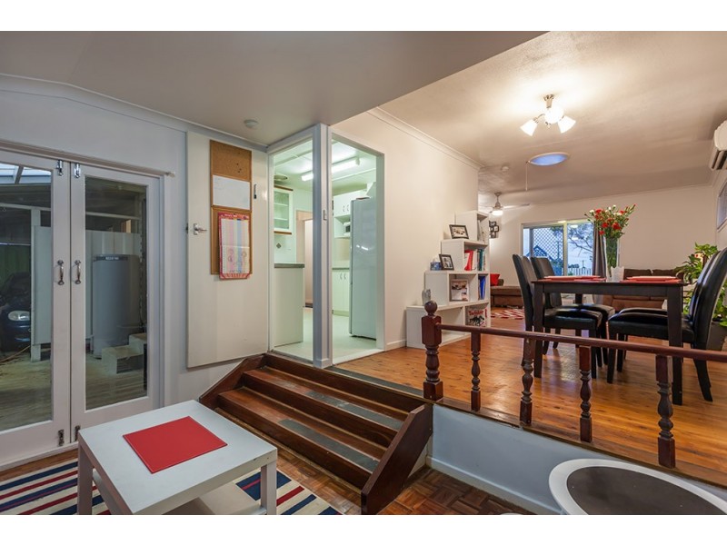16 Sybyl Street, Harristown QLD 4350