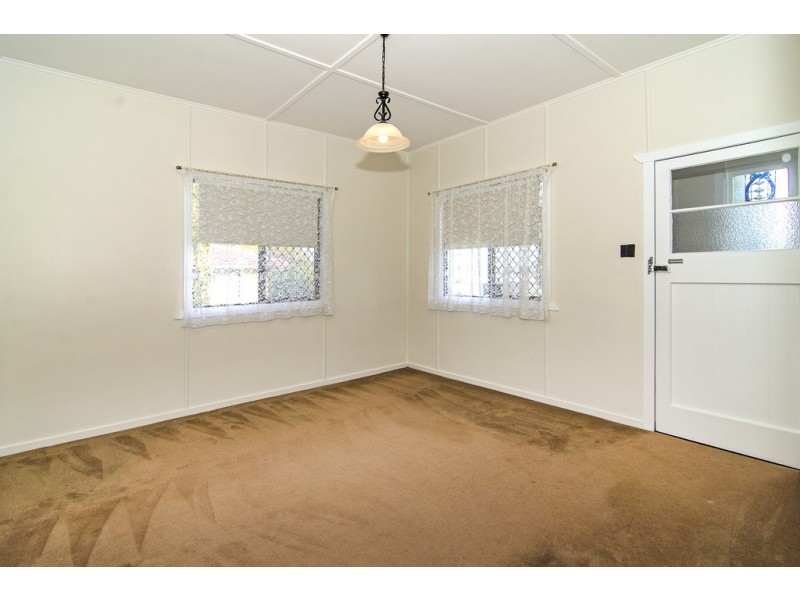 28 McIntyre Street, Centenary Heights QLD 4350
