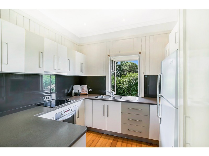 37 Drayton Road, Harristown QLD 4350