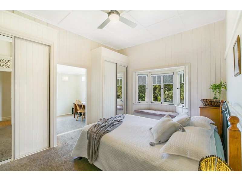 37 Drayton Road, Harristown QLD 4350