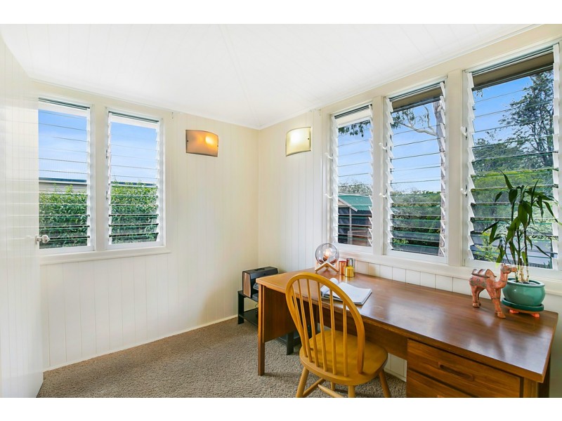 37 Drayton Road, Harristown QLD 4350