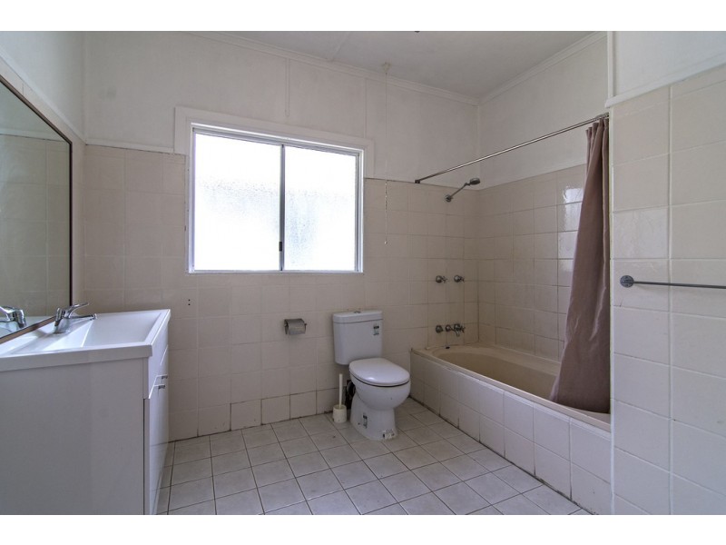 3 Atkinson Street, South Toowoomba QLD 4350