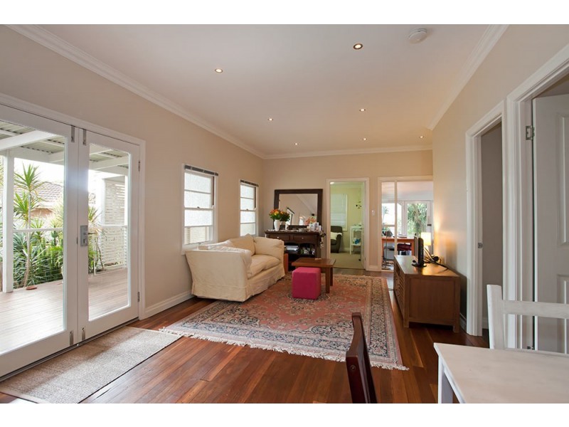 84 North Street, North Toowoomba QLD 4350