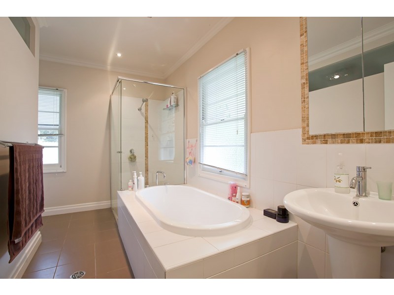 84 North Street, North Toowoomba QLD 4350