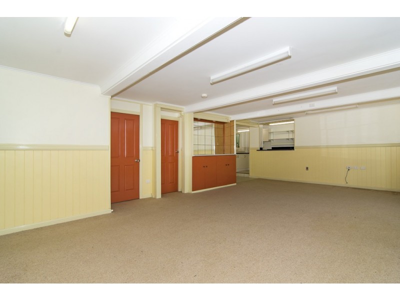108 North Street, North Toowoomba QLD 4350