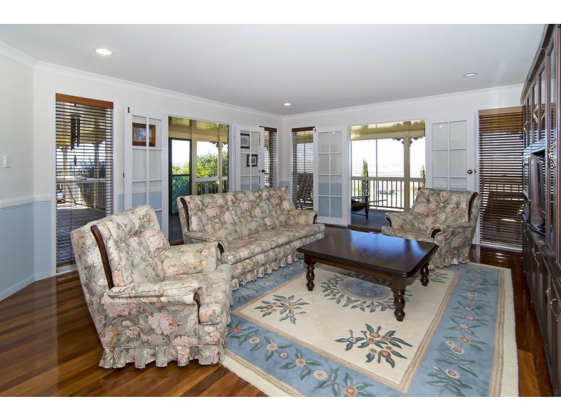 ” Lavender View Road “, Ascot QLD 4359