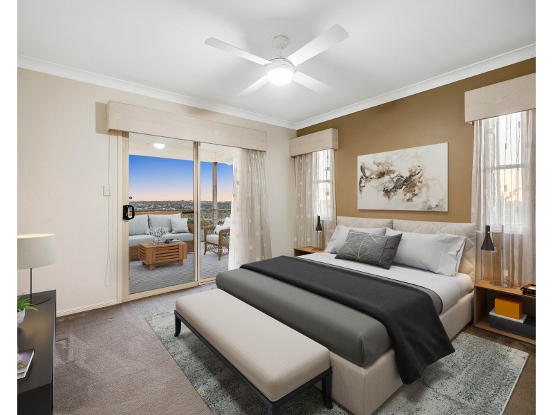 13 Dodson Crescent, Mount Kynoch QLD 4350