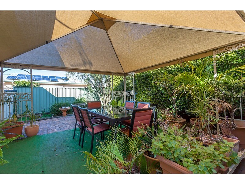 18 Seaton Street, South Toowoomba QLD 4350