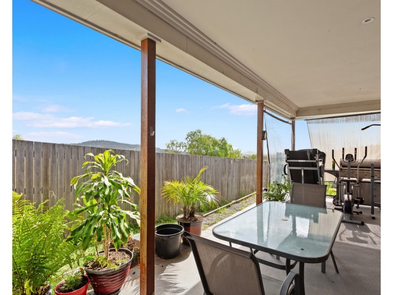 Unit 2/28 Cuttaburra Crescent, Glenvale QLD 4350