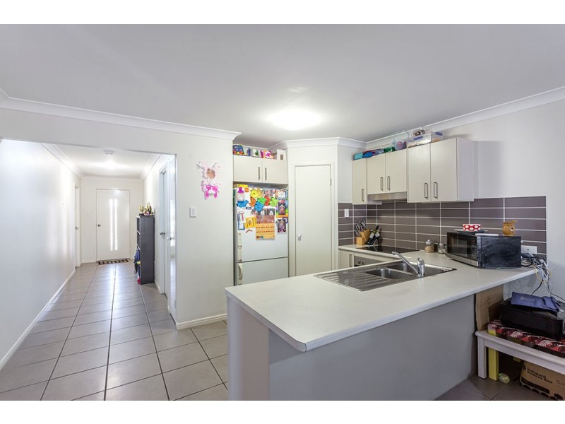 38 Balaroo Drive, Glenvale QLD 4350