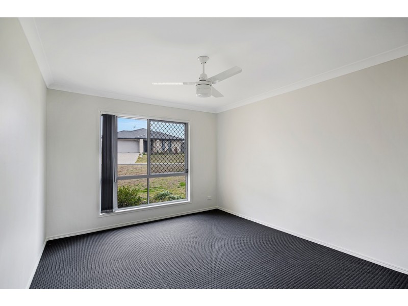 6 Cooranga Street, Glenvale QLD 4350