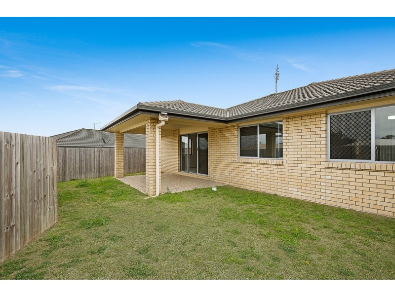 6 Cooranga Street, Glenvale QLD 4350