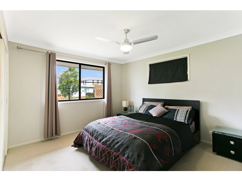 27 Quelch Street, Rockville QLD 4350