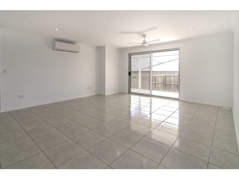 1 Honeyeater Drive, Highfields QLD 4352