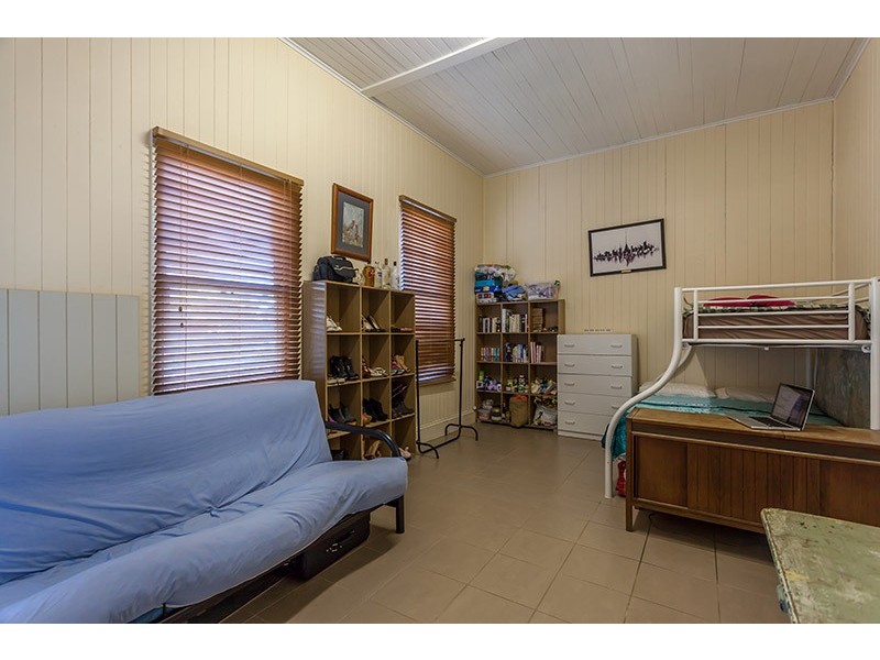 20 Edith Street, Newtown QLD 4350