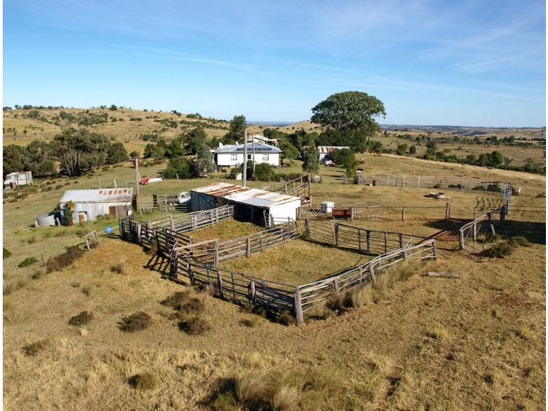 ” The Glen “, Maclagan QLD 4352