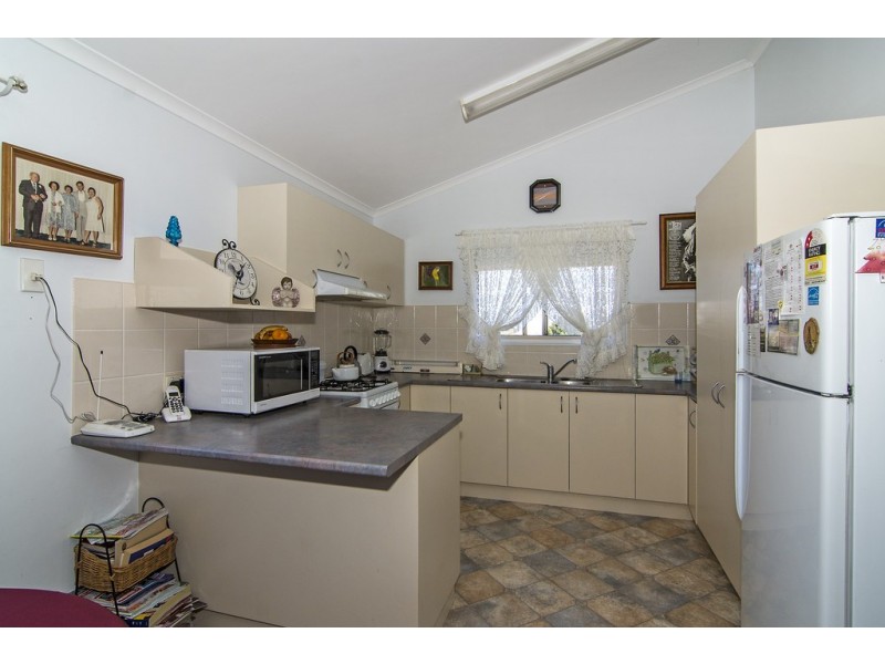 ” The Glen “, Maclagan QLD 4352