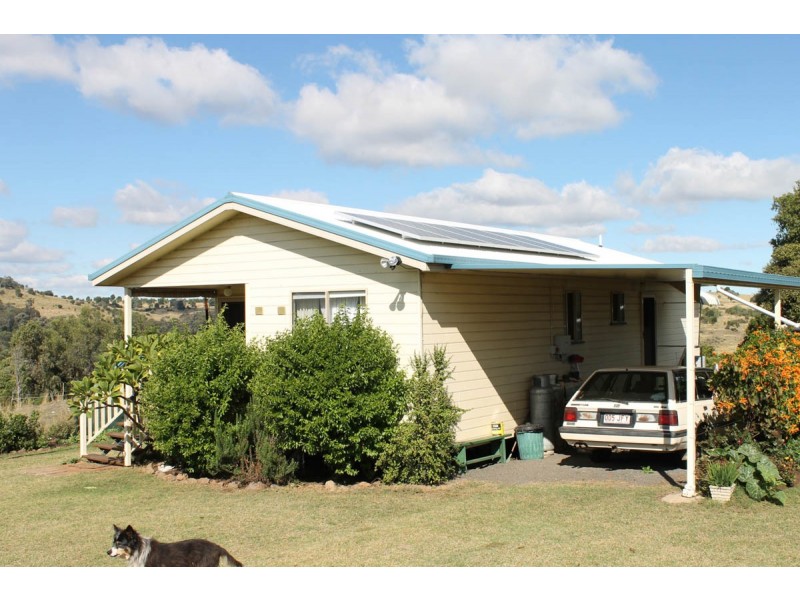 ” The Glen “, Maclagan QLD 4352