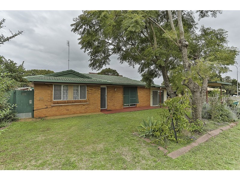 40 Beryl Street, Wilsonton QLD 4350