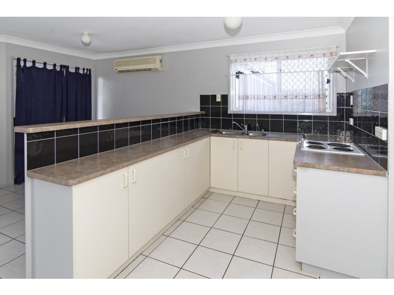 25 Fair Street, Rockville QLD 4350