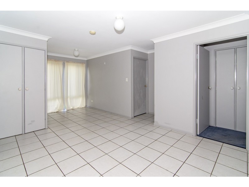 25 Fair Street, Rockville QLD 4350