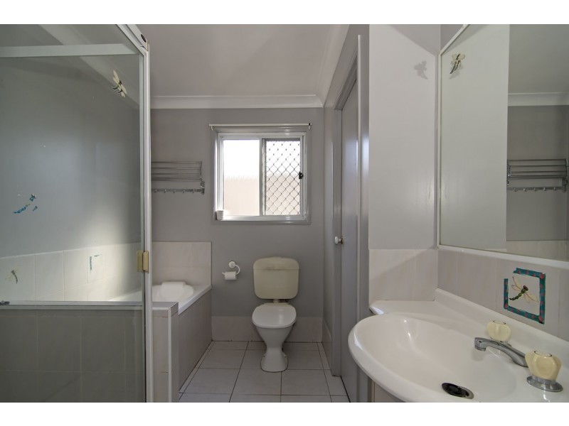 25 Fair Street, Rockville QLD 4350