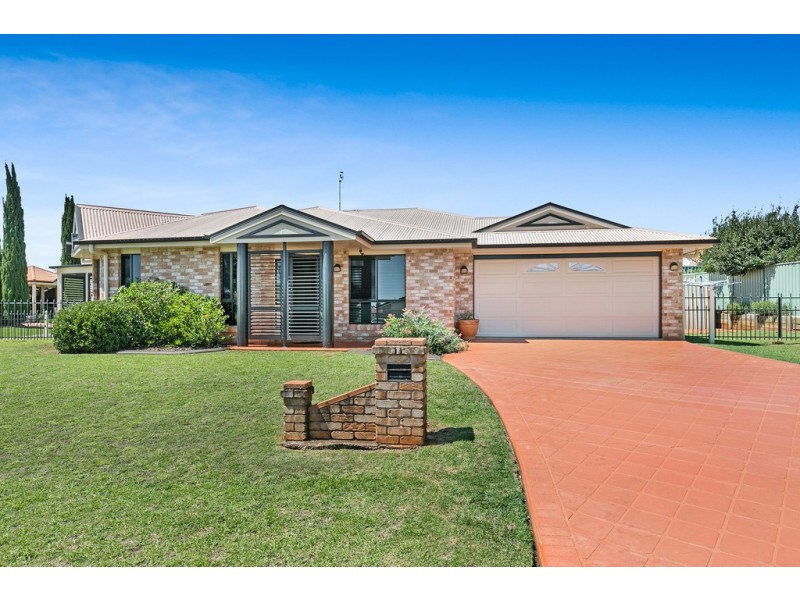 22 Brunckhorst Drive, Kearneys Spring QLD 4350