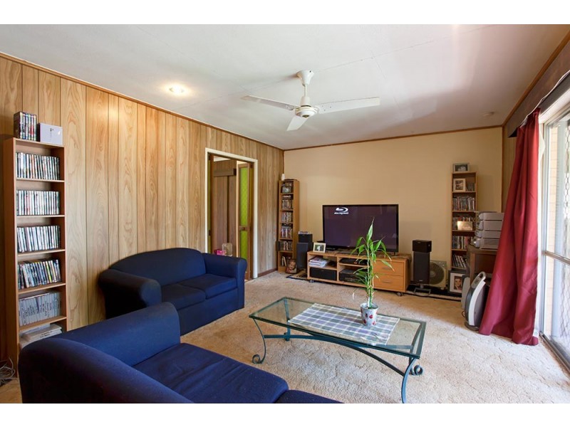 18 Smithfield Street, Harristown QLD 4350