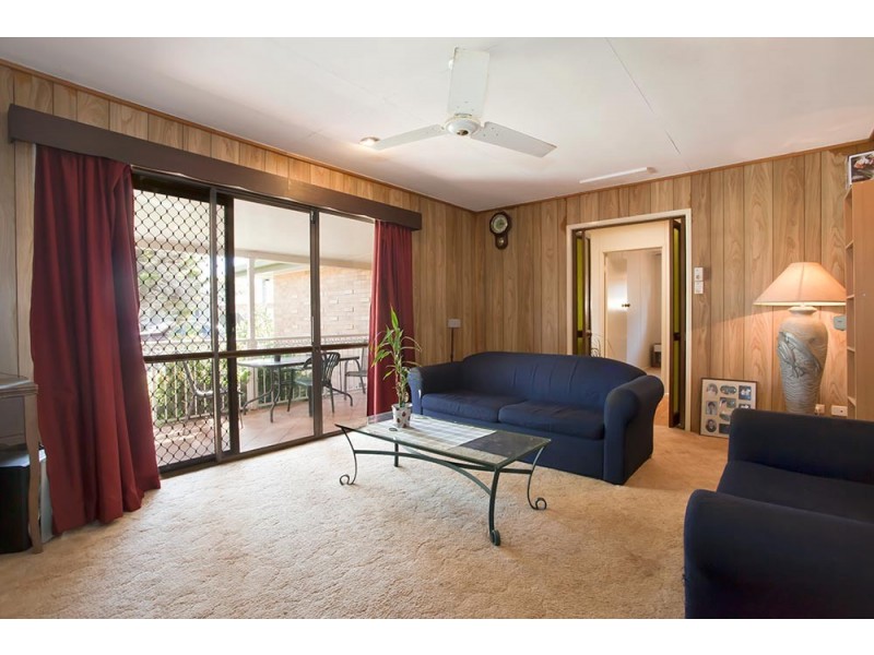 18 Smithfield Street, Harristown QLD 4350