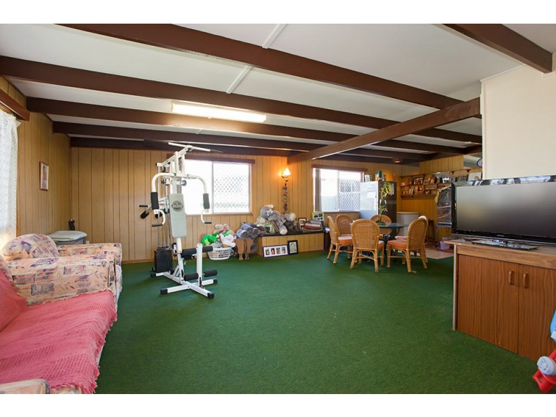 18 Smithfield Street, Harristown QLD 4350